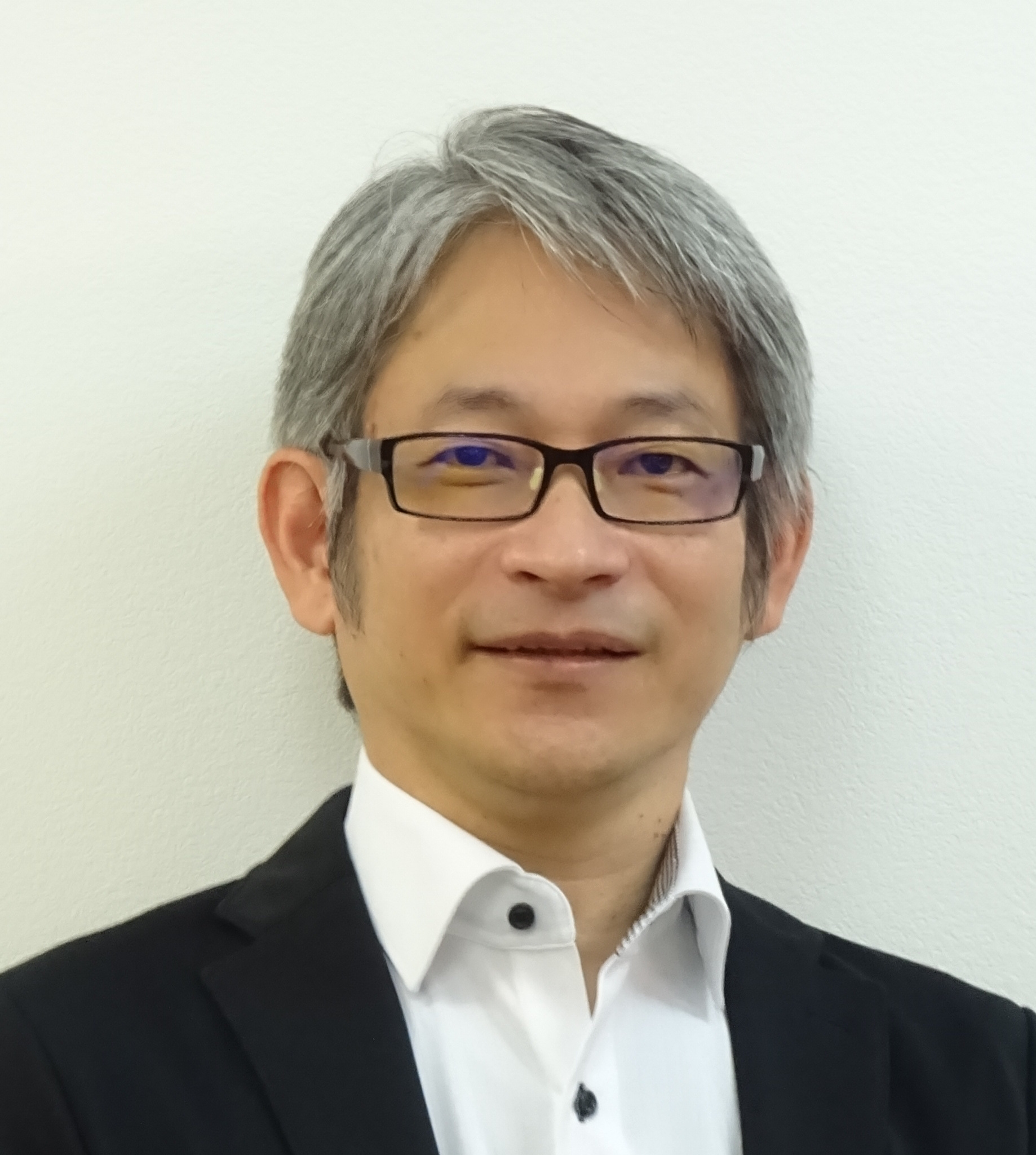 代表取締役社長　円城寺 隆治